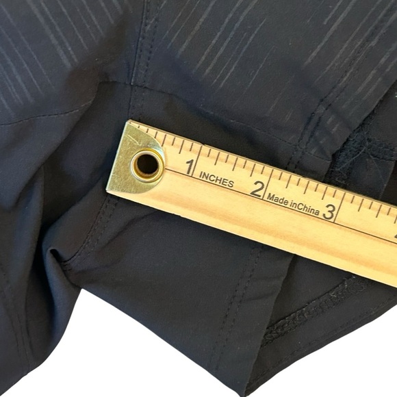 Layers Size XS Black Athletic Pull On Shorts with Built in Biker Shorts - Picture 4 of 7